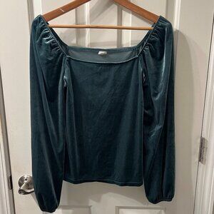 GAP - Velour Long Sleeve Top / Size Small
